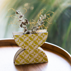 Double Dome Petals Wall + Tabletop Vase Planter