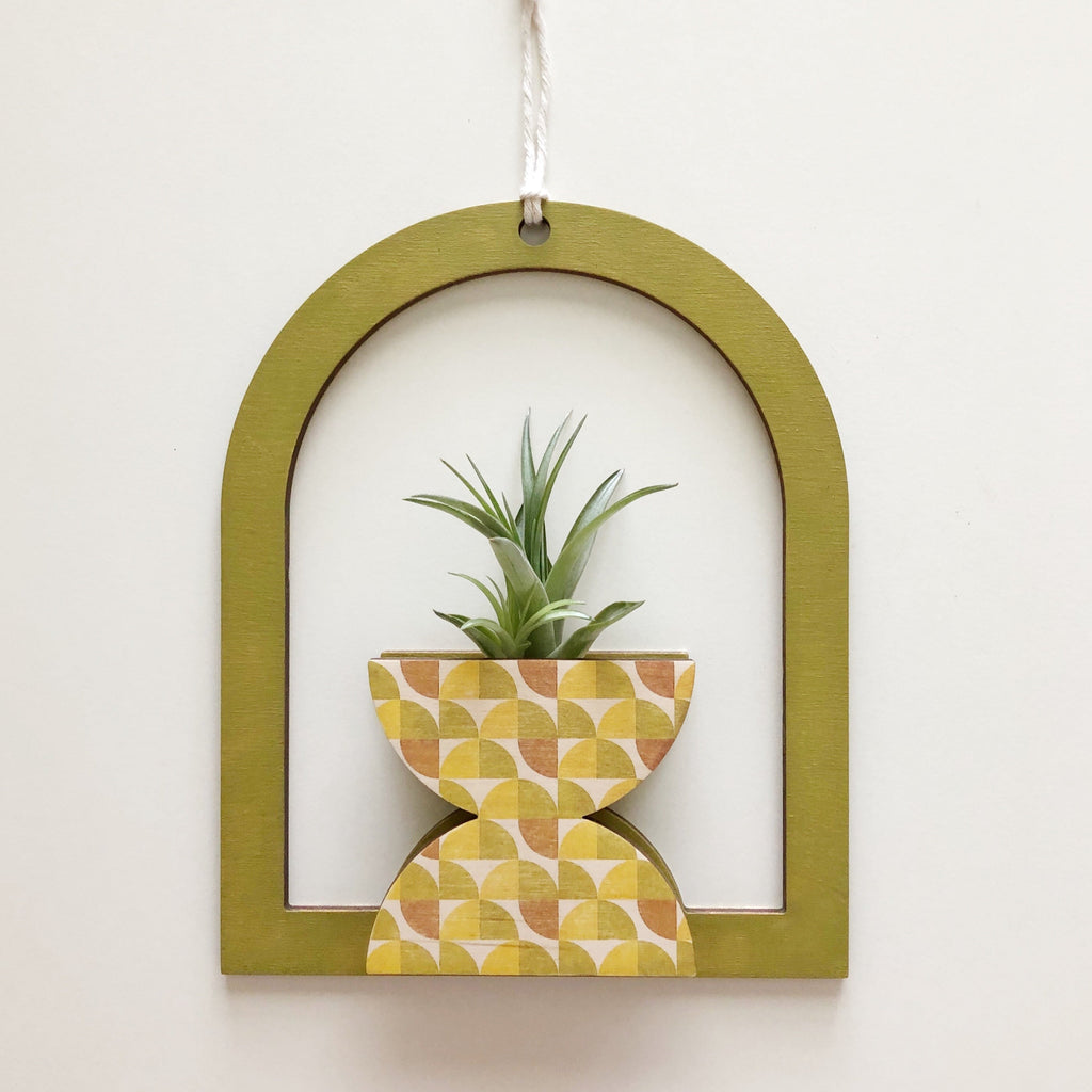Framed Arch Double Dome Geometric Wall Vase