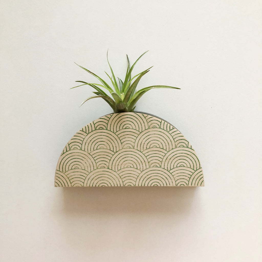 Mod Curves Dome Wall Vase Planter