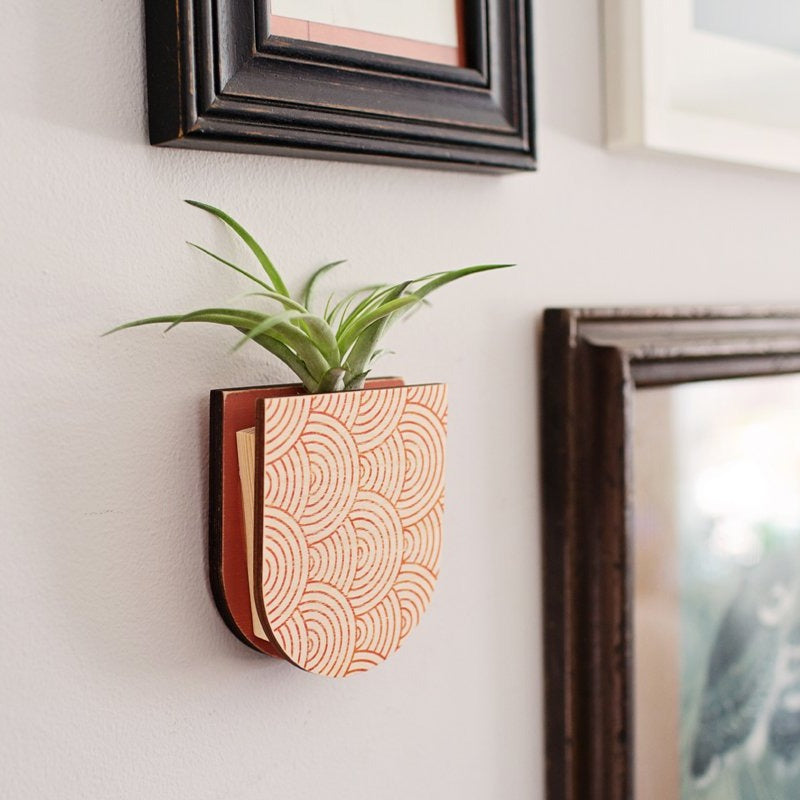 pocket hanging planter Mod Curves Pocket Wall Planter Vase – stacy wong