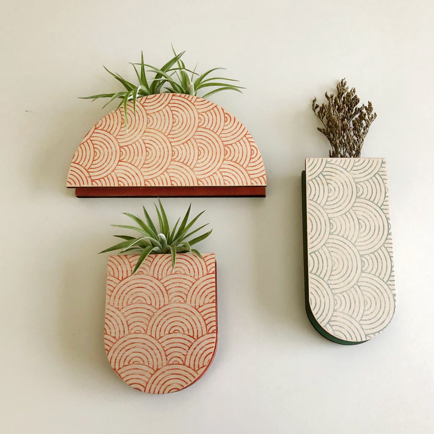 pocket hanging planter Mod Curves Skinny Pocket Wall Planter Vase – stacy wong